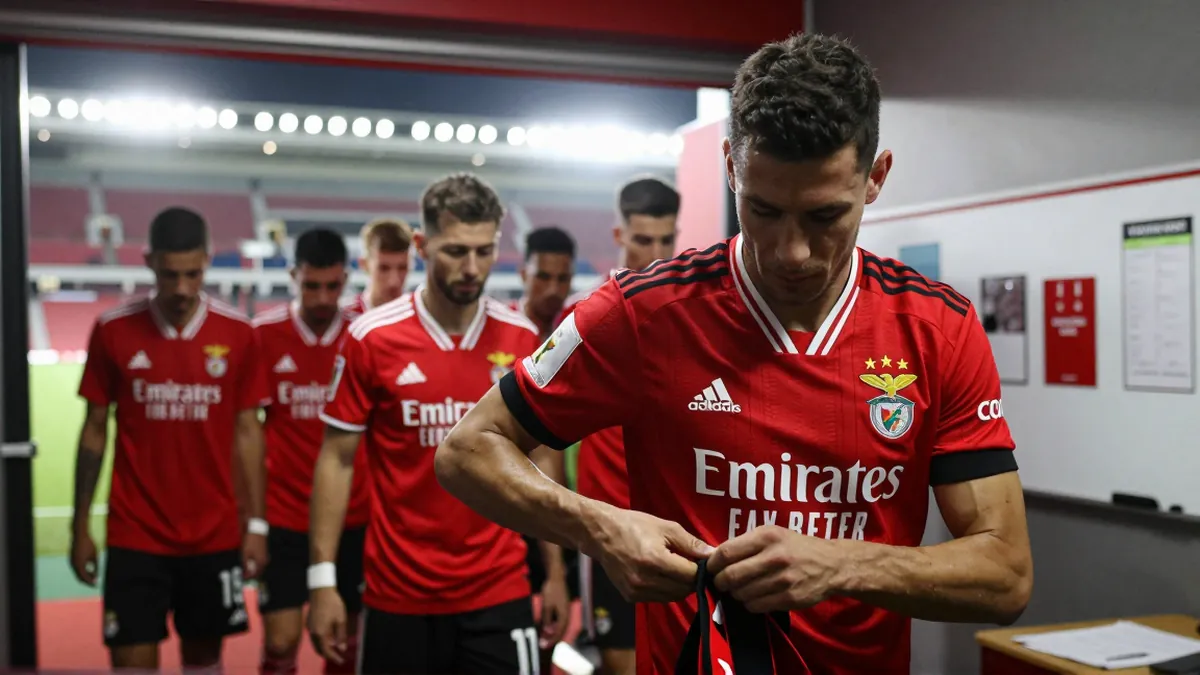 Flamengo vence amistoso em Portugal com gols de Lino e Yan